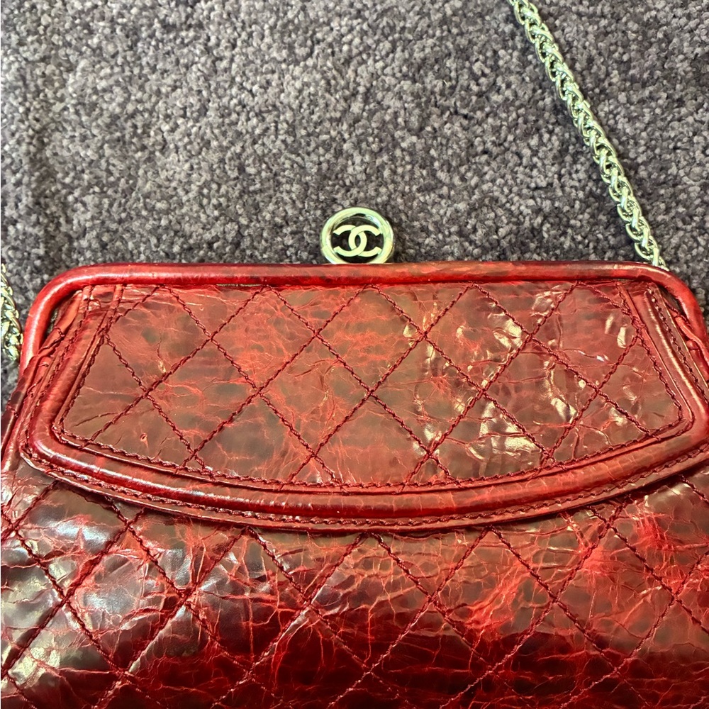 Chanel CC Red Quilted Leather Runway Collection Clutch Crossbody Bag w COA Rare - Picture 7 of 16